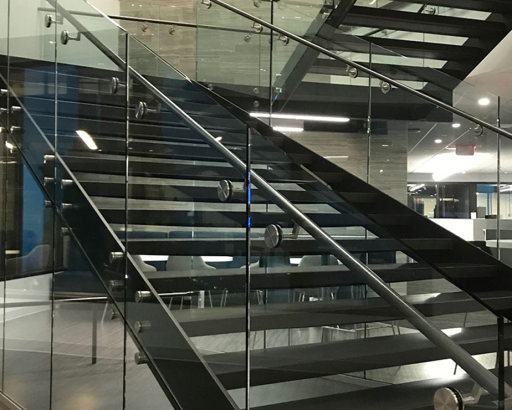 CUSTOM GLASS RAILINGS AND SHAPES