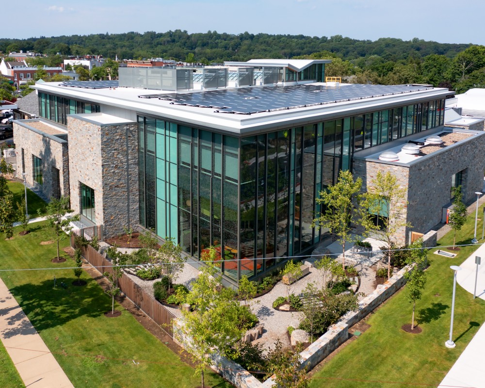 New Canaan Library